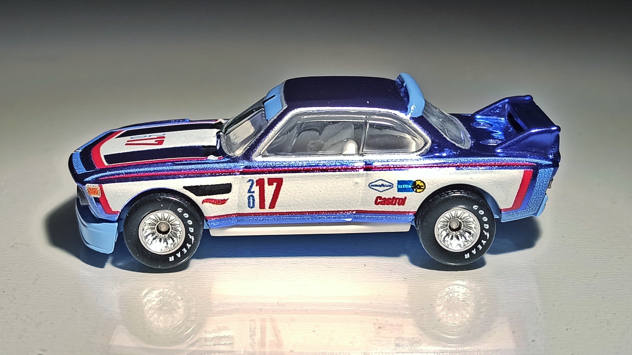 Hot Wheels '73 BMW 3.0 CSL Race Car 2016 Toy Fair spectraflame blue side