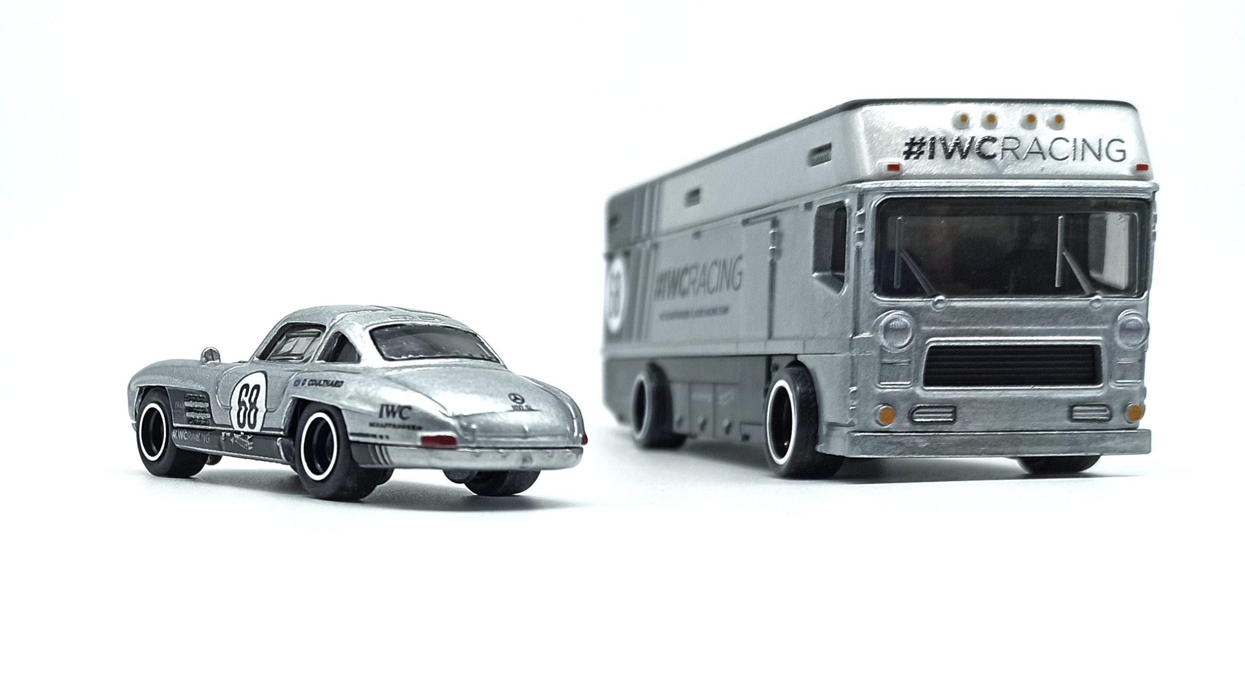 Hot Wheels Euro Hauler + Mercedes-Benz 300 SL (GJT43) 2020 Car Culture Team Transport 21 (Mix 2) silver IWC Racing