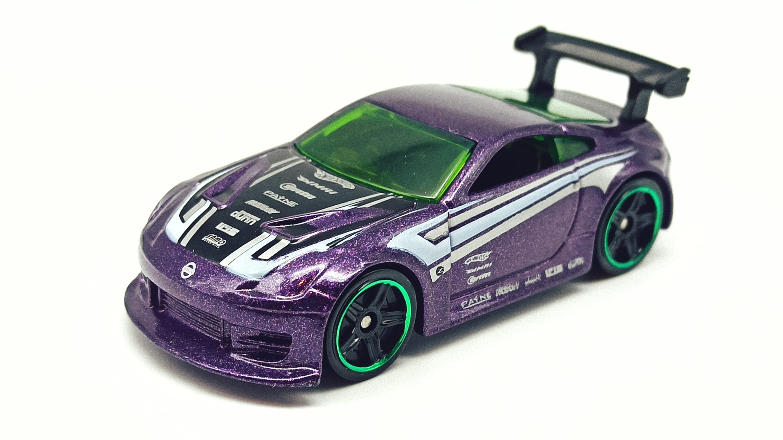 Hot Wheels Nissan 350Z (R7487) 2010 (234/240) Mystery Cars (18/24) purple top angle