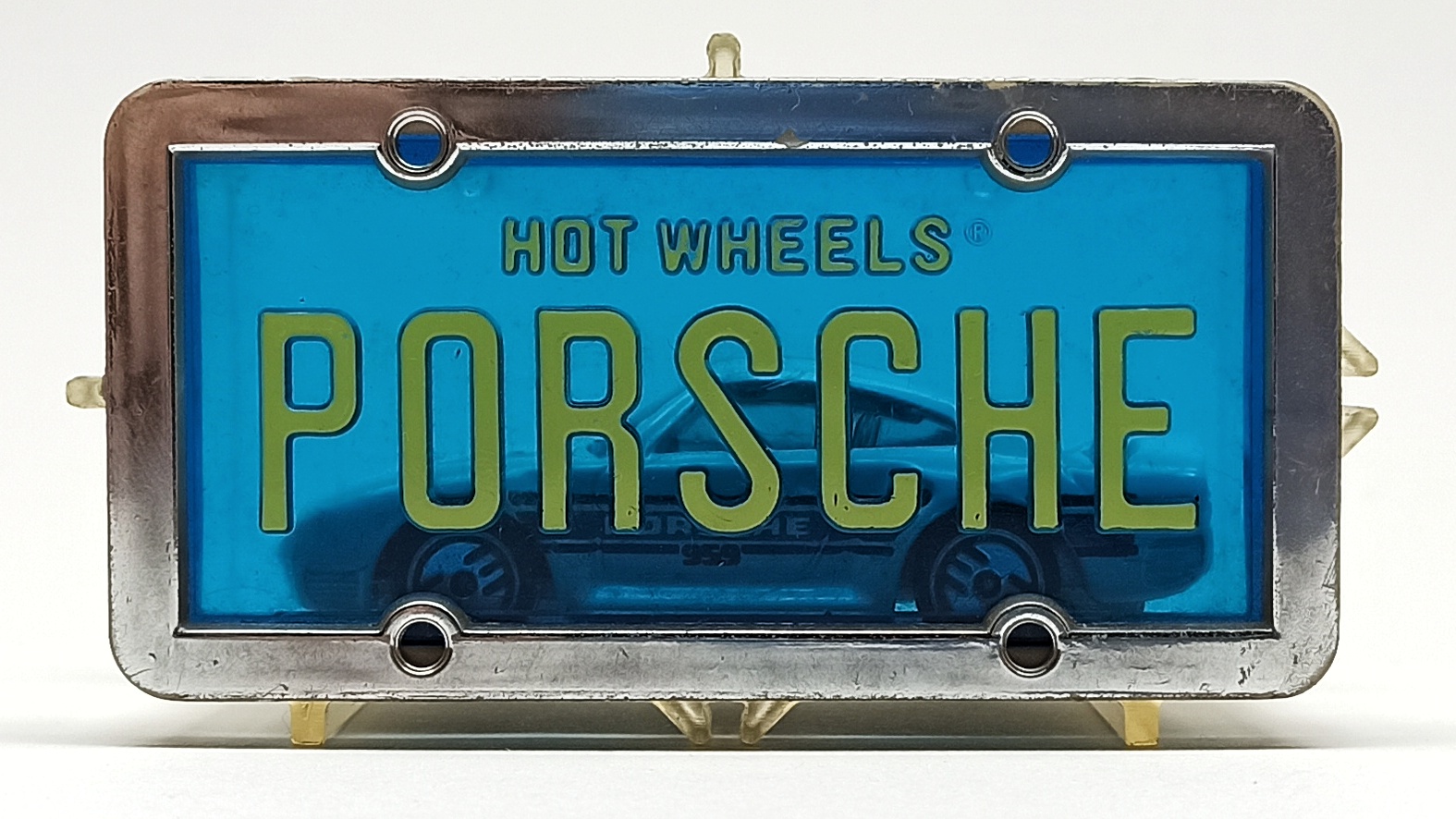Hot Wheels Porsche 959 (2038) 1989 Park 'n Plates white (clear windows, black interior, UH wheels)