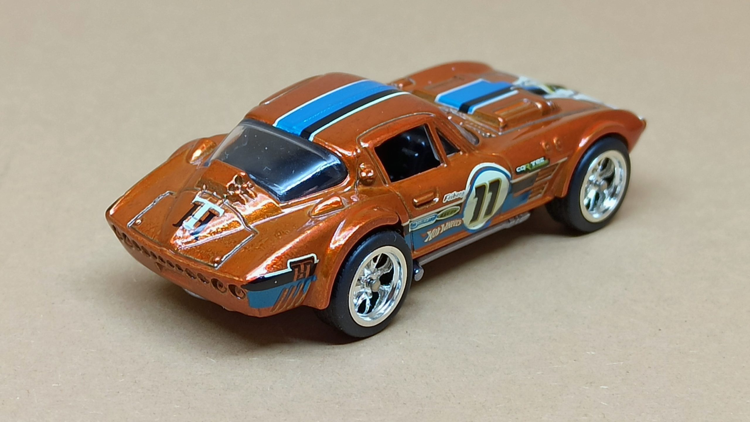 Hot Wheels Corvette Grand Sport (T9744) 2011 (59/244) Trea$ure Hunt$ (9/15) spectraflame orange Super Treasure Hunt (STH)