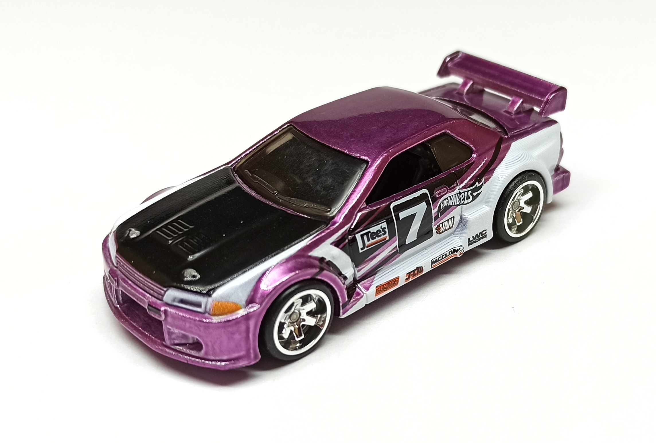 Nissan Skyline GT-R (R32) 2022 Hot Wheels Legend Tour spectraflame lilac