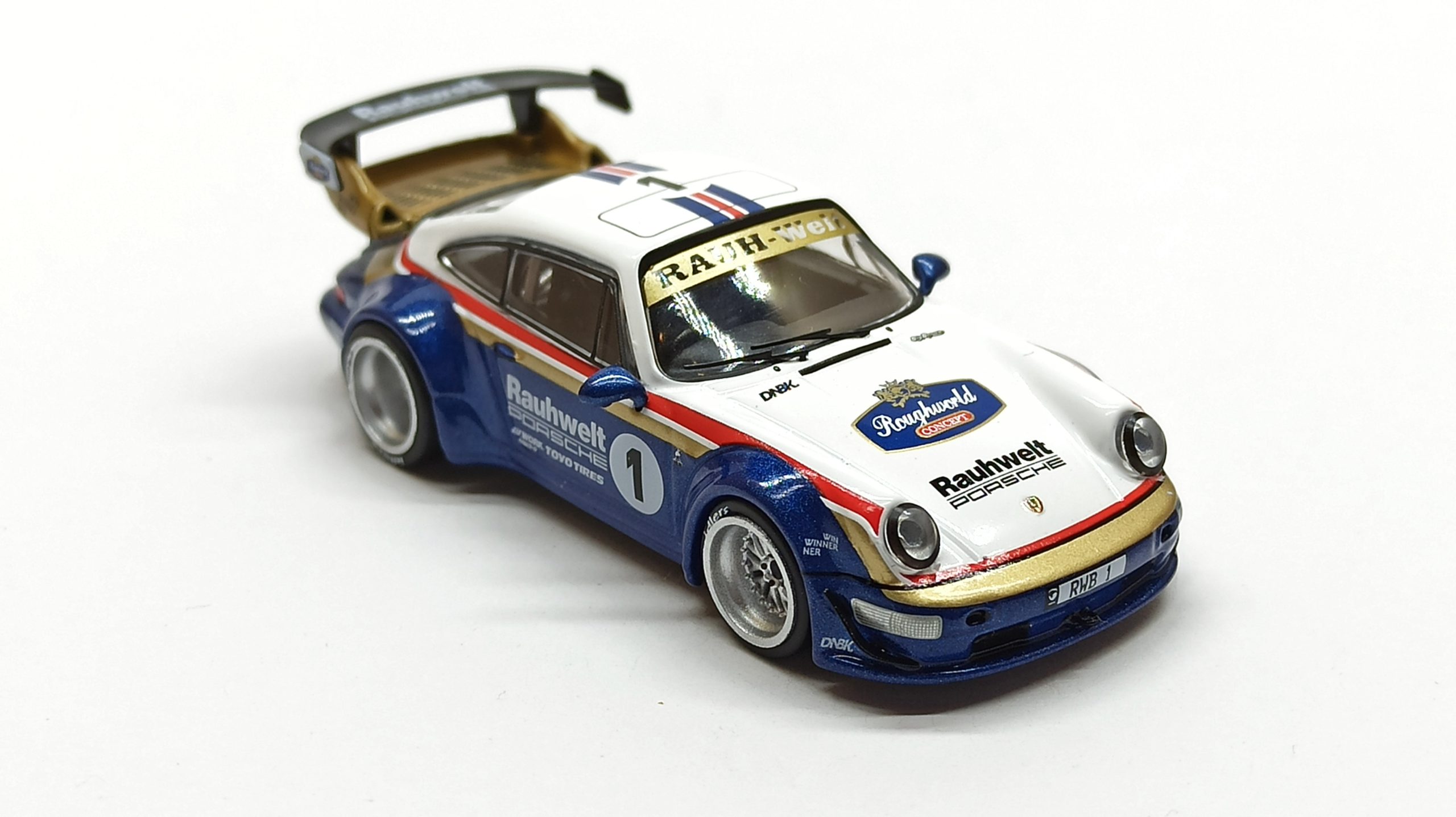 Tarmac Porsche RWB 964 (T64-037-WKT) 2021 Waicato RAUH-Welt HOBBY64 white, blue