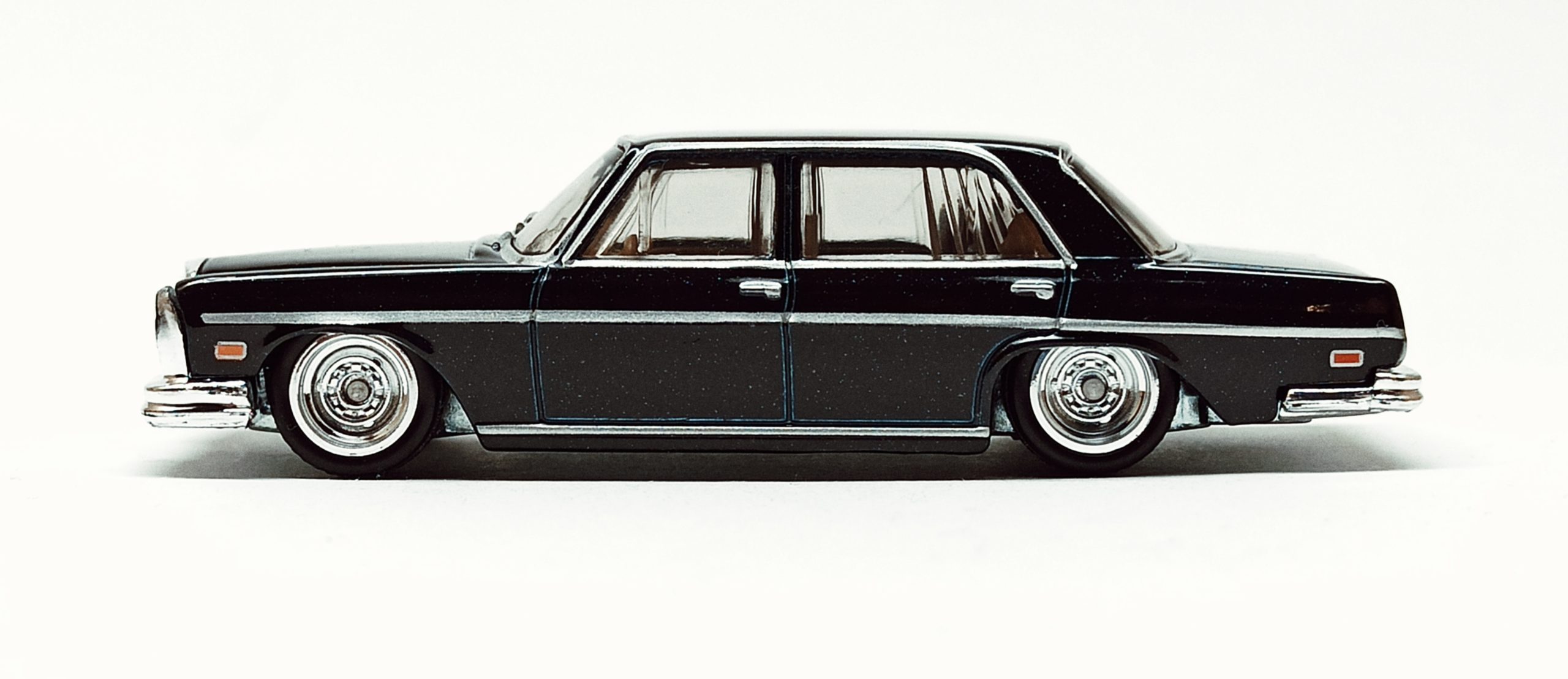 Hot Wheels '72 Mercedes-Benz 280 SEL 4.5 (GJP97) 2020 Car Culture: Modern Classics (5/5) metalflake black