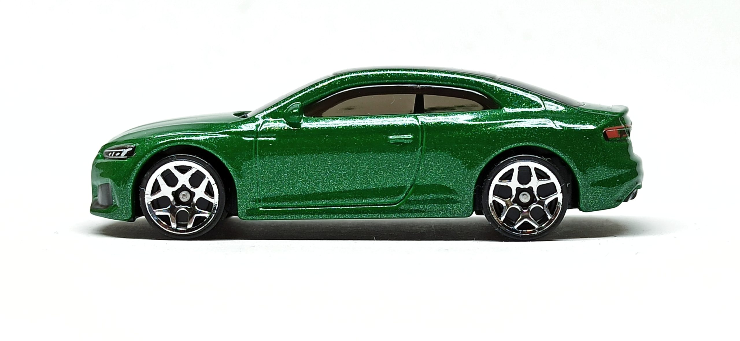 Hot Wheels Audi RS 5 Coupé 2022 European 6 Multiset Box green