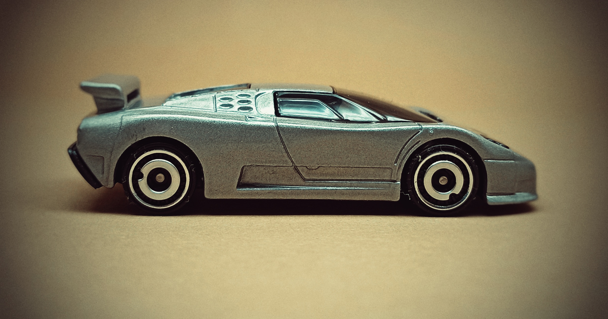 Hot Wheels '94 Bugatti EB110 SS (HCX91) 2022 (65/250) HW Turbo (5/10) metallic grey