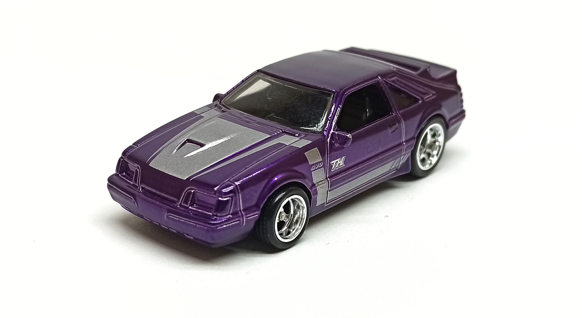 Hot Wheels '84 Mustang SVO (HCY19) 2022 (221/250) Muscle Mania (4/10) spectraflame purple Super Treasure Hunt (STH)
