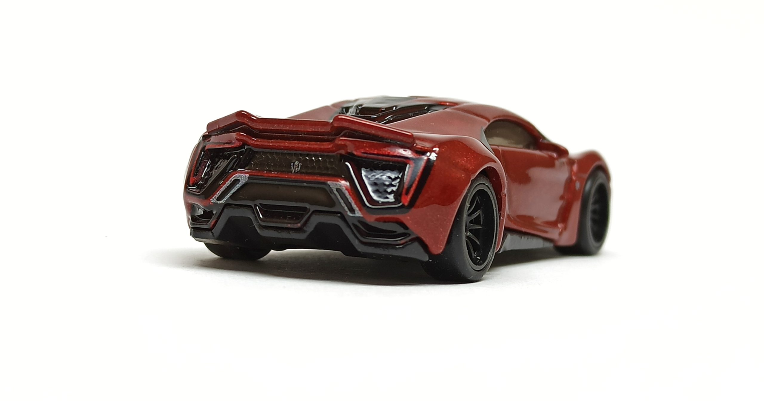 Hot Wheels Lykan HyperSport (GRL70) 2021 Fast & Furious: Fast Stars (5/5) metalflake red