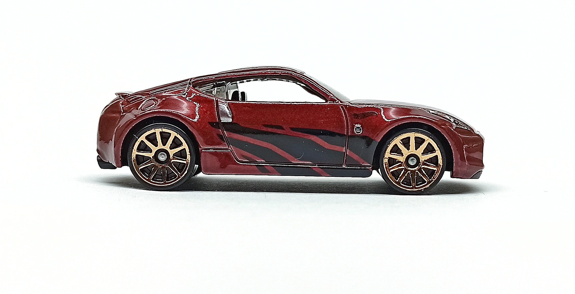 Hot Wheels Nissan 370Z (X6999) 2023 Multipack Exclusive maroon red
